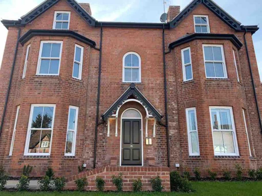 Boutique Luxury Apartment, High St, Henley-In-Arden Zewnętrze zdjęcie